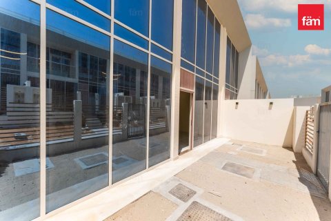 3 bedrooms Townhouse in Dubai, UAE No. 216106 7