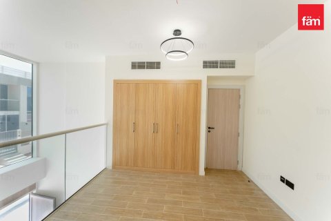 3 bedrooms Townhouse in Dubai, UAE No. 216106 14