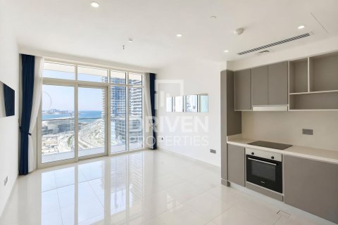 2 غرف نوم شقة في EMAAR Beachfront, الإمارات العربية المتحدة رقم 215072 3