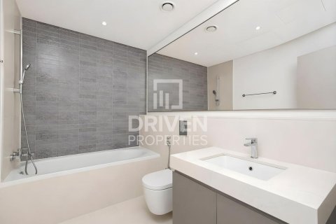 2 غرف نوم شقة في EMAAR Beachfront, الإمارات العربية المتحدة رقم 215072 12