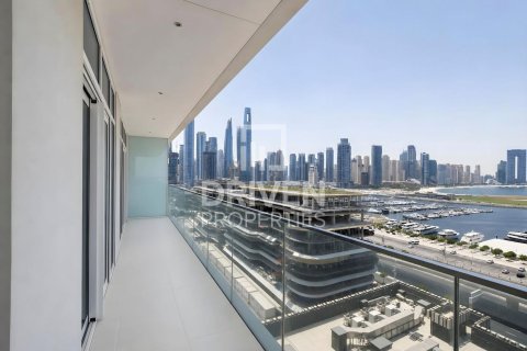 2 غرف نوم شقة في EMAAR Beachfront, الإمارات العربية المتحدة رقم 215072