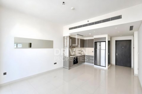 2 غرف نوم شقة في EMAAR Beachfront, الإمارات العربية المتحدة رقم 215072 6