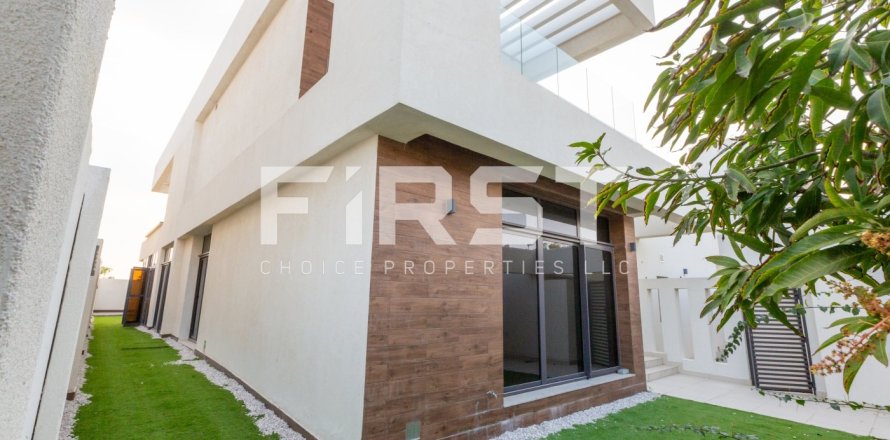 Villa de 6 chambres à Yas Island, UAE No. 108043