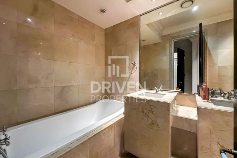 2 bedrooms Apartment in Downtown Dubai (Downtown Burj Dubai), UAE No. 211803 11