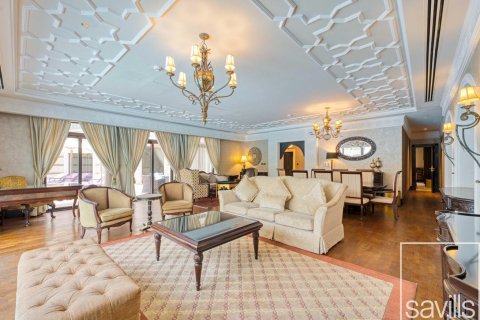 Вилла с 4 спальнями в The Crescent, ОАЭ №205985 12