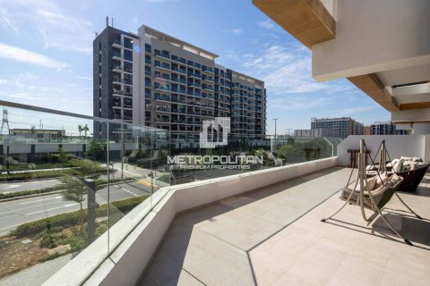 Appartement de 2 chambres à Meydan, UAE No. 130228 8