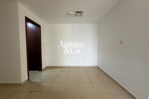 Квартира с 4 спальнями в Джумейра Бич Резиденс, ОАЭ №222291 8