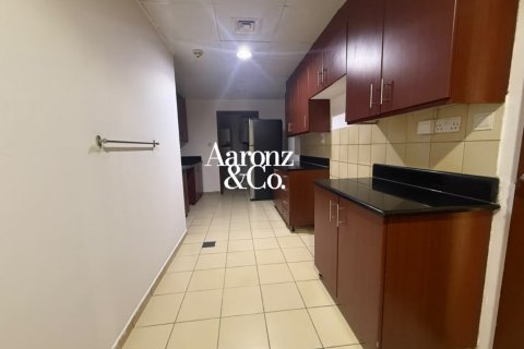 Квартира с 4 спальнями в Джумейра Бич Резиденс, ОАЭ №222291 11