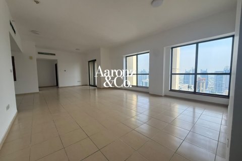Квартира с 4 спальнями в Джумейра Бич Резиденс, ОАЭ №222291