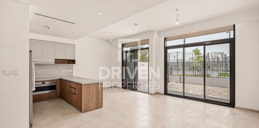 3 bedrooms Townhouse in Mudon, UAE No. 212694
