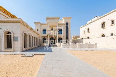 Villa de 5 dormitorios en Al Khawaneej, UAE No. 221480