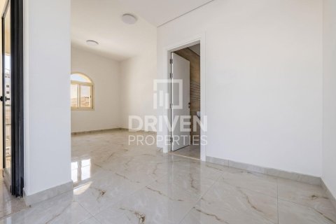 Villa de 5 dormitorios en Al Khawaneej, UAE No. 221480 16