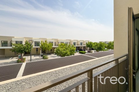 Villa de 3 chambres à EMAAR South, UAE No. 222801 18