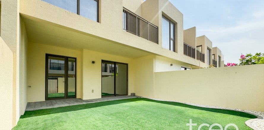 Villa de 3 chambres à EMAAR South, UAE No. 222801