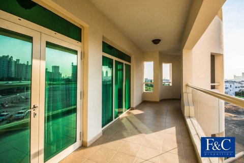 3 bedrooms Apartment in Shoreline Apartments, UAE No. 153349 9