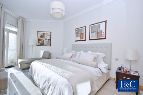 3 bedrooms Apartment in Shoreline Apartments, UAE No. 153349 13