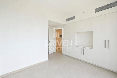 Квартира с 3 спальнями в Zabeel, ОАЭ №218681 8