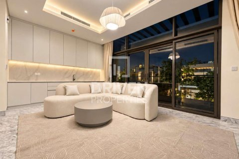 Villa de 4 dormitorios en District One, UAE No. 221444 15