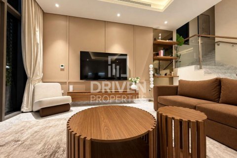 Villa de 4 dormitorios en District One, UAE No. 221444 7