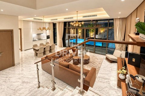 Villa de 4 dormitorios en District One, UAE No. 221444 11
