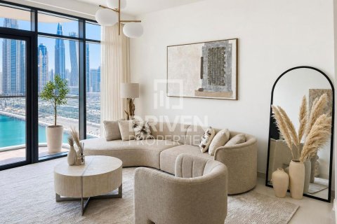 2 bedrooms Apartment in EMAAR Beachfront, UAE No. 212291 6