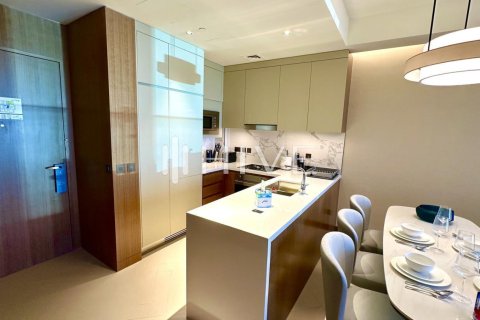 Квартира с 2 спальнями в The Address Residences Dubai Opera, ОАЭ №47362 14