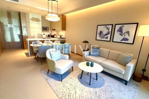 Квартира с 2 спальнями в The Address Residences Dubai Opera, ОАЭ №47362 17