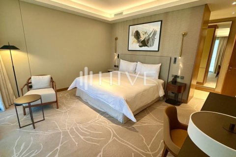 Квартира с 2 спальнями в The Address Residences Dubai Opera, ОАЭ №47362 11