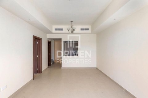 Villa de 4 dormitorios en District 11, UAE No. 218490