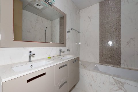 Apartment de 2 dormitorios en Al Furjan, UAE No. 214738 14