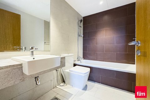 2 bedrooms Apartment in Dubai, UAE No. 200365 7