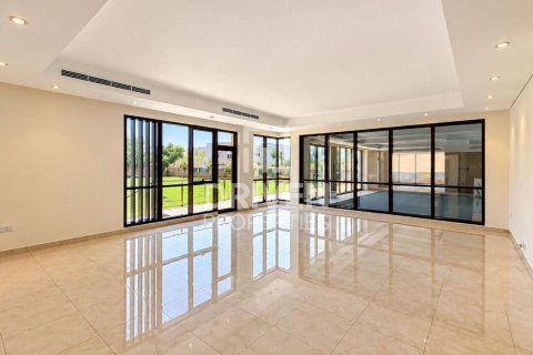 Villa de 5 dormitorios en Al Barsha 2, UAE No. 223296 4