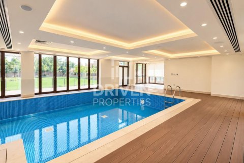 Villa de 5 dormitorios en Al Barsha 2, UAE No. 223296 7