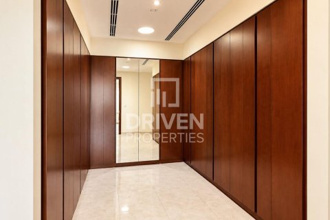 Villa de 5 dormitorios en Al Barsha 2, UAE No. 223296 18