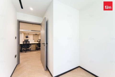 Офис 108.7м² в Дубай, ОАЭ №216134 9