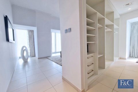 2 bedrooms Apartment in Cayan Tower, UAE No. 153367 16