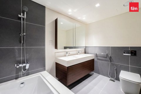 Appartement de 2 chambres à Dubai, UAE No. 222087 12