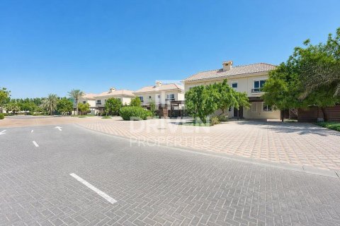 3 غرف نوم فيلا في دبي, الإمارات العربية المتحدة رقم 214836 28