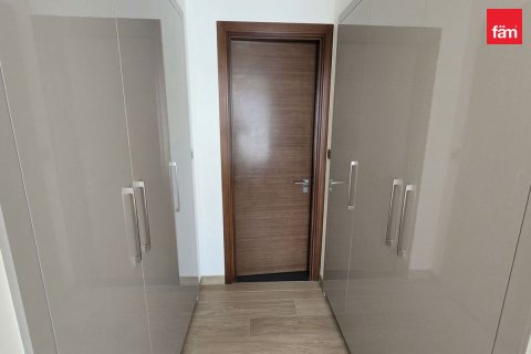 Квартира с 1 спальней в Дубай, ОАЭ №217046 5