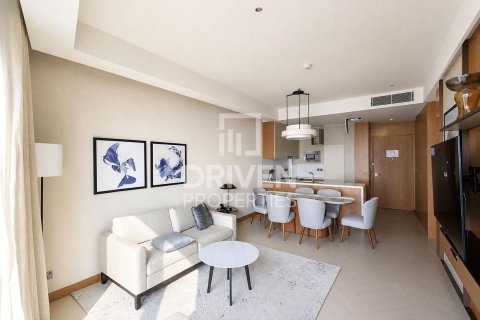 Apartment de 2 dormitorios en The Address Residences Dubai Opera, UAE No. 221431 3