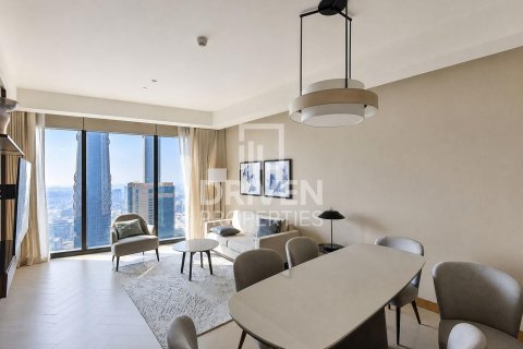 Apartment de 2 dormitorios en The Address Residences Dubai Opera, UAE No. 221431 4