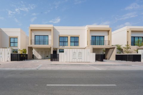 3 bedrooms Townhouse on the Yas Island, UAE No. 213053