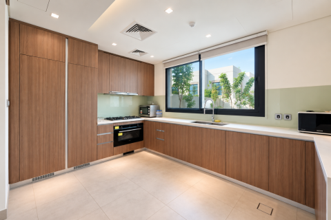 3 bedrooms Townhouse on the Yas Island, UAE No. 213053 12