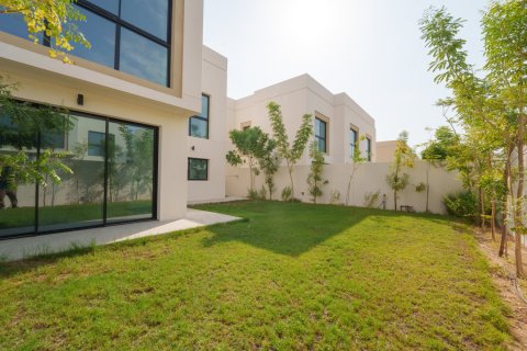 3 bedrooms Townhouse on the Yas Island, UAE No. 213053 15