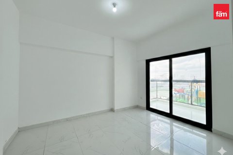 Apartment de 3 dormitorios en Al Furjan, UAE No. 219040