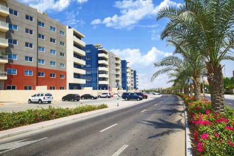 Квартира с 3 спальнями в Al Reef, ОАЭ №172585 19