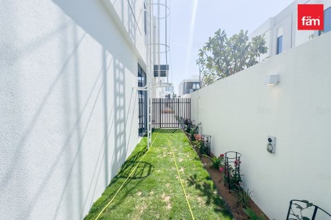 4 bedrooms Townhouse in Dubai, UAE No. 216582 4