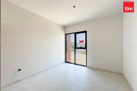 3 bedrooms Townhouse in Dubai, UAE No. 213457 11