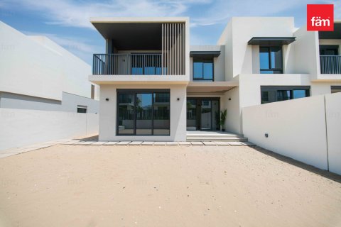 4 bedrooms Townhouse in Jebel Ali, UAE No. 203501