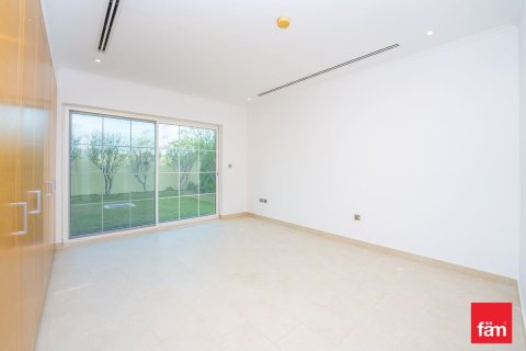 4 bedrooms Villa in Dubai, UAE No. 226960 13